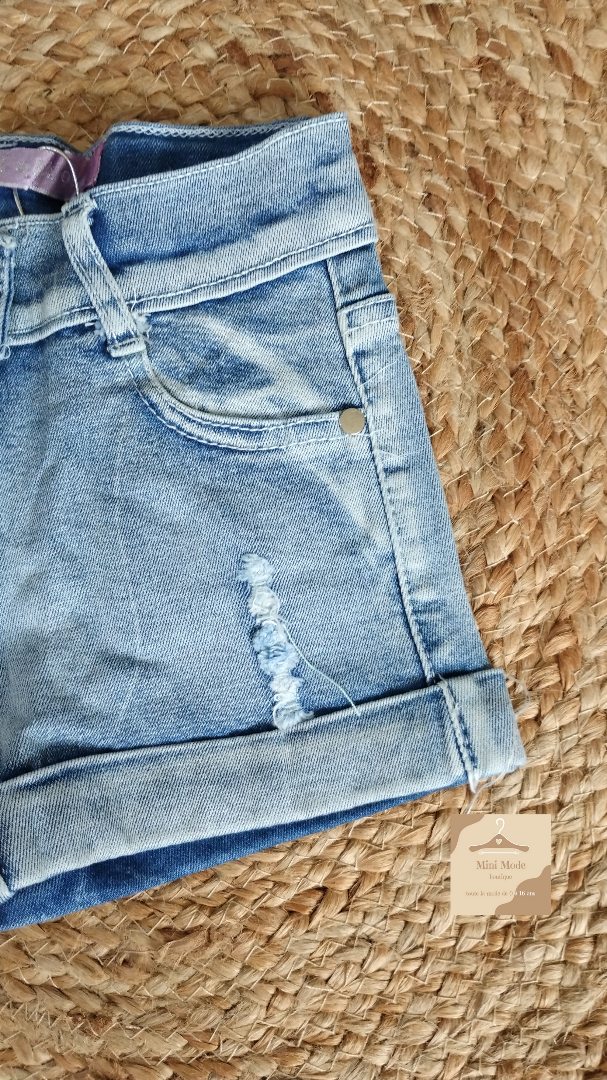 Short jean style casual pour enfant
